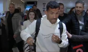 Tevez arribó al país para asumir como nuevo DT de Talleres: “Estoy ilusionado”