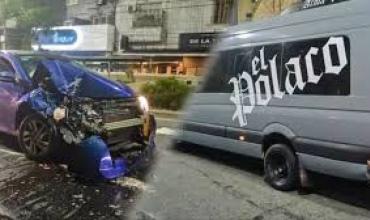 La camioneta del músico "el Polaco" protagonizó un accidente en Avellaneda