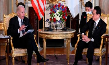 Joe Biden se reunió con Fumio Kishida, antes de presentar una iniciativa comercial en Asia