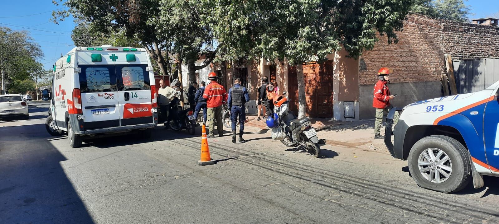 Una mujer debió ser trasladada al hospital luego de protagonizar un ...