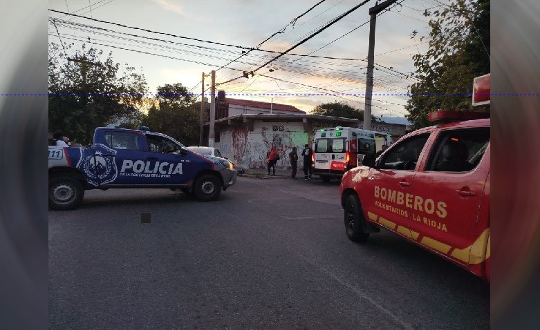 Menor hospitalizada tras siniestro vial en barrio Evita