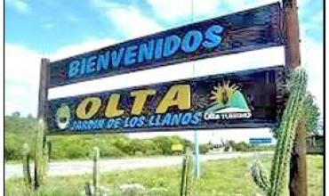 Un joven perdió el control y volcó con su camioneta en Olta: no sufrió lesiones