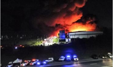 Una mujer embarazada está en terapia y un hombre sufrió un infarto luego del incendio en Ezeiza