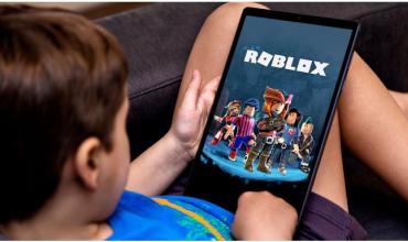 Llega un nuevo Roblox: cierra los chats con menores y activa la verificación de edad por reconocimiento facial