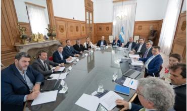 Por miedo a filtraciones, el Gobierno posterga reuniones y definirá en soledad las próximas reformas