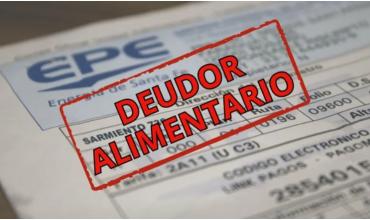 A un deudor alimentario le cobrarán la plata que le debe a su ex esposa en la factura de luz