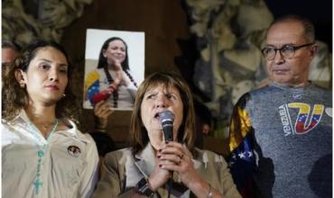Patricia Bullrich se sumó a la marcha a favor de María Corina Machado en Buenos Aires