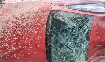 Tres jóvenes resultaron con lesiones leves tras el vuelco de un automóvil en Ruta 38