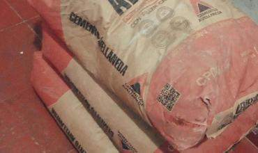 La Policía recuperó bolsas de cemento robadas en el barrio ATP Nuevo