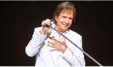 Roberto Carlos sufrió un accidente con su Cadillac durante la grabación de un programa de TV