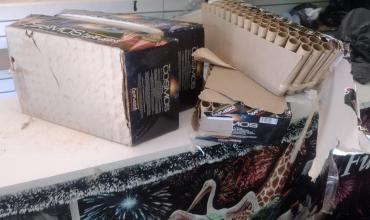 Decomisaron pirotecnia "que no cumplía con normas de seguridad" en comercio de la Capital