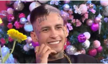 L-Gante y una misteriosa compañía en la piscina: ¿respuesta directa al romance de Wanda Nara?