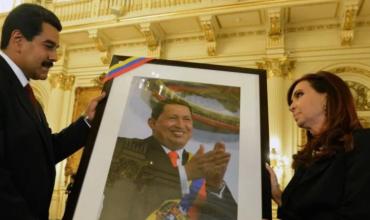 De la condecoración al pos operatorio: lo que genera el silencio de Cristina tras la caída de Nicolás Maduro