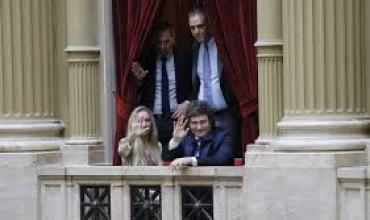 Apoyo a los aliados y desafío a la oposición: los planes en las provincias de La Libertad Avanza para 2027