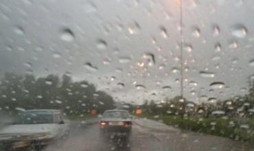 Intensa lluvia en Chilecito afecta las calles de las zonas altas