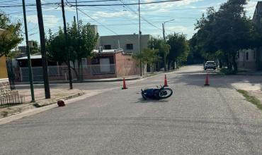 Un motociclista sufrió lesiones graves tras un choque con otra motocicleta que se dio a la fuga