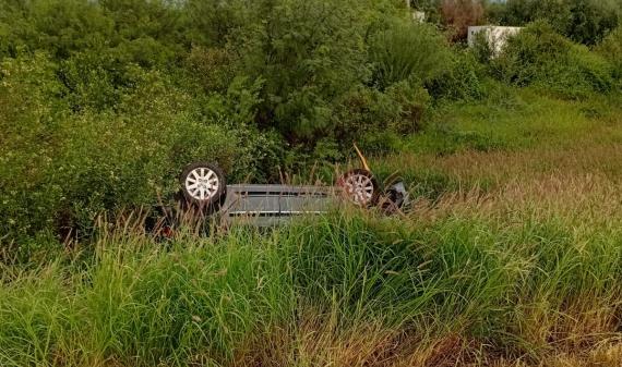 Vuelco en Ruta 38: una mujer fue trasladada al hospital con lesiones leves