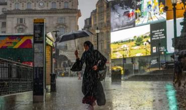 Inédito récord en Reino Unido: no para de llover desde que empezó 2026 y hay preocupación