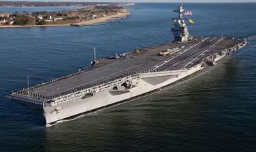 Estados Unidos envía al portaaviones más grande mundo a Medio Oriente
