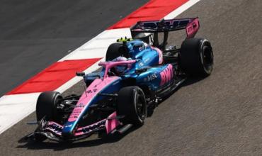 ¡Qué susto! Franco Colapinto casi choca al practicar la largada en el final de los entrenamientos en Baréin