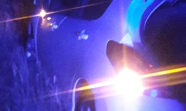 Automovilista salió de la cinta asfáltica tras reventar un neumático en Ruta 38