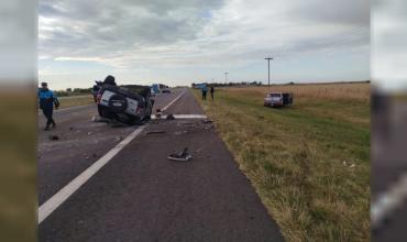 Tragedia en Ruta 2: un muerto y dos heridos por un choque frontal