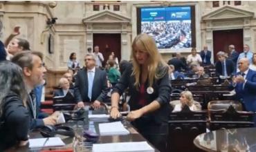 Florencia Carignano reivindicó su actitud durante la sesión por la reforma laboral: “Lo volvería a hacer”