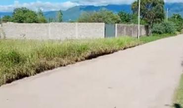 Vecinos del barrio Saviore reclaman el mal estado de las calles y falta de servicios