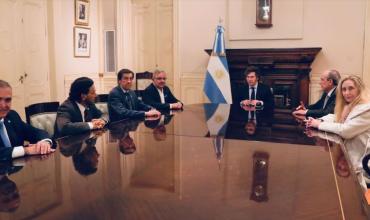 El Gobierno celebra la fragmentación del peronismo en el Senado e hipotetiza sobre el silencio de CFK