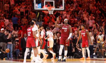 Adebayo hizo historia y firmó la segunda mejor actuación de la NBA