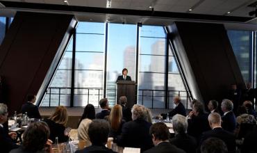 Durante la primera jornada del Argentina Week, el gobierno defendió su plan de ajuste para atraer inversiones privadas