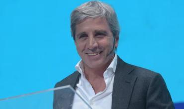 El ministro Caputo apuesta por el campo y proyecta exportaciones por hasta US$42.000 millones