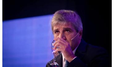 Caputo adelantó el mecanismo que utilizará para pagar los próximos vencimientos de deuda