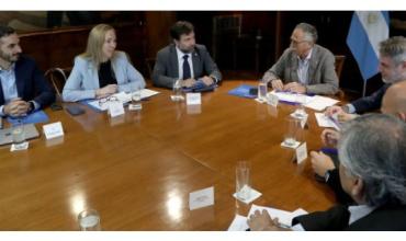 Nación garantiza el abastecimiento de vacunas del Calendario Nacional junto a la OPS