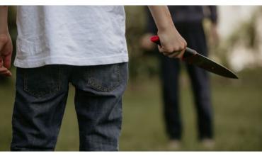 Lo amenazaron con un arma blanca y le robaron el celular en barrio Saviore