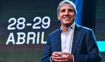Luis Caputo prometió que "el proceso de desinflación va a continuar" y que lo de marzo fue solo "un pico"