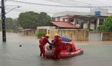 Fuertes lluvias dejan seis muertos y miles de evacuados en el noreste de Brasil