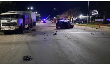 Doble tragedia en las rutas cordobesas: dos muertos tras chocar contra camiones