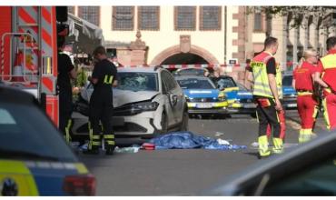 Atropello múltiple en Alemania deja al menos dos muertos: el autor fue identificado y sospechan de un atentado