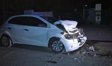 Choque entre un colectivo y un automóvil dejó un hombre derivado al hospital de Chilecito