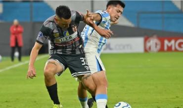 Racing venció a Independiente Petrolero en el cierre de su participación en la Copa Sudamericana