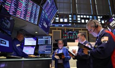 El riesgo país quiebra los 500 puntos y las acciones argentinas operan con disparidades