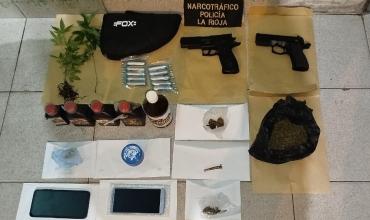 Cuatro detenidos tras allanamientos: secuestran droga, armas, dinero y vehículos