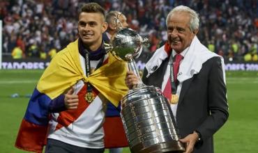 Rafael Santos Borré, el héroe de Madrid en el radar de River a pedido del Chacho Coudet
