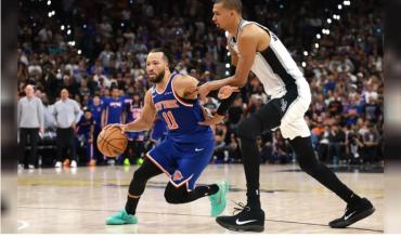 New York Knicks es el nuevo campeón de la NBA y alza el título luego de 53 años