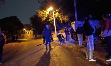 Violenta gresca en barrio San Vicente: un joven resultó herido con arma blanca