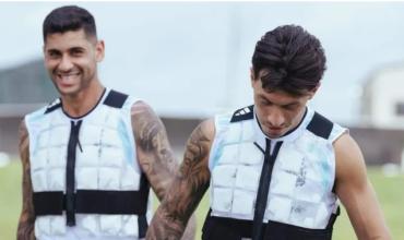 La Selección Argentina se entrenó con chalecos refrigerantes para combatir el calor en Kansas