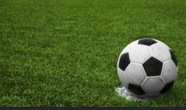 Robo en la cancha Andacollo: forzaron un auto y se llevaron pertenencias y dinero
