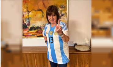 Milei y funcionarios del Gobierno celebraron el triunfo de Argentina