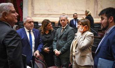 El Gobierno reordena su estrategia legislativa y busca apoyos para avanzar con la reforma electoral